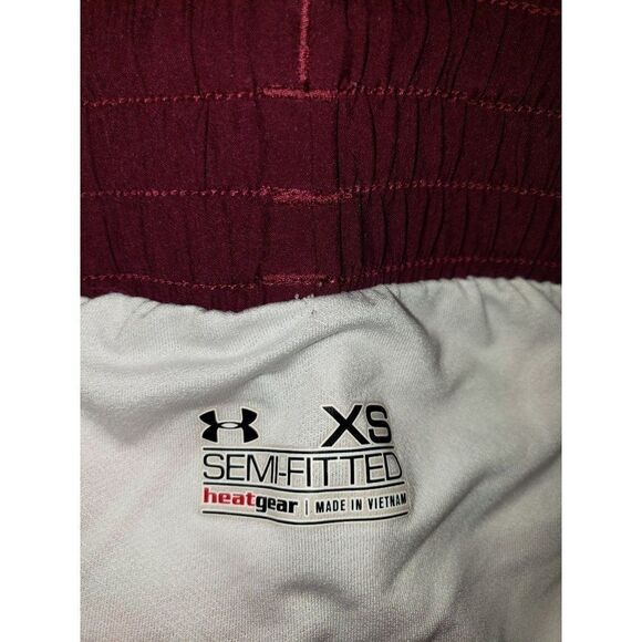 Under Armour Women's UA XS Running Shorts Semi-Fitted Shortie Shorts XS NWOT - Picture 6 of 6